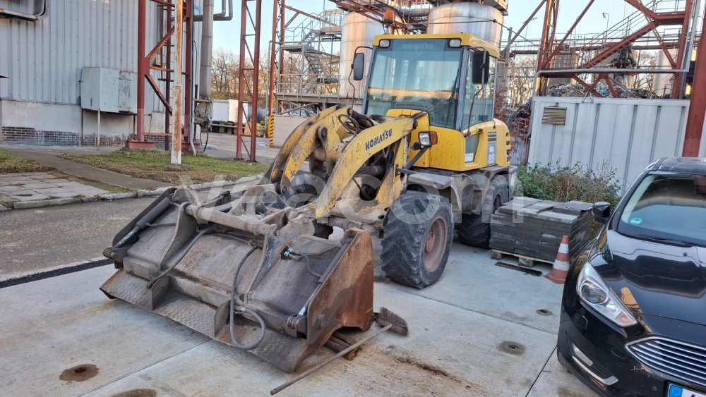 Online auction: KOMATSU  WA 85-3