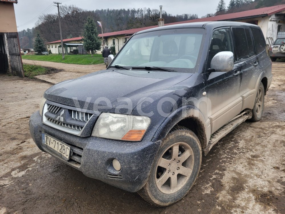 Online aukce: MITSUBISHI  PAJERO 4X4