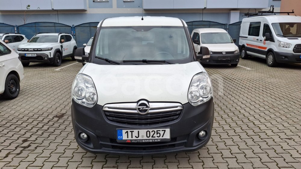 Online auction: OPEL  COMBO VAN