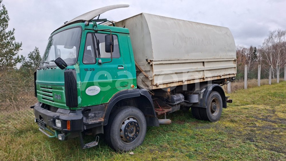 Online auction: LIAZ  18.29 SB