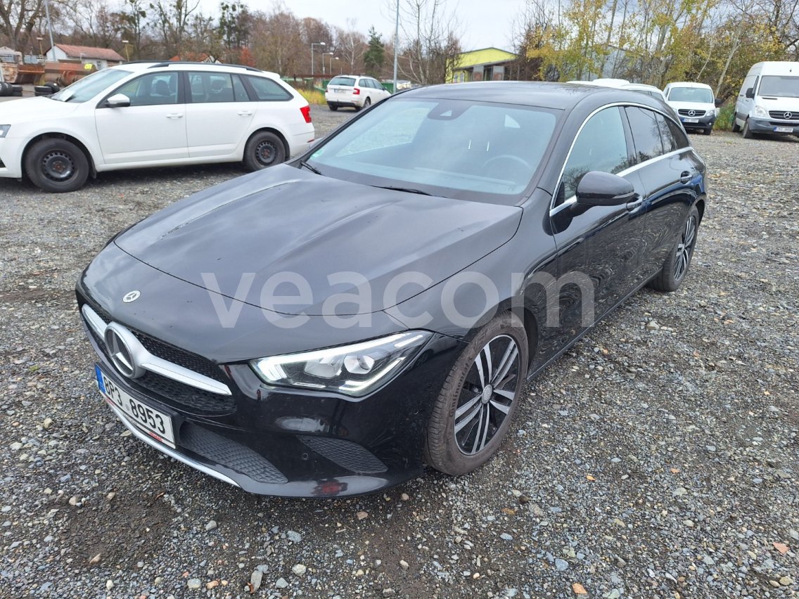 Online auction: MB  CLA 200 D