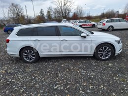 Online auction: VOLKSWAGEN  PASSAT