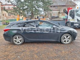 Online auction: HYUNDAI  I40