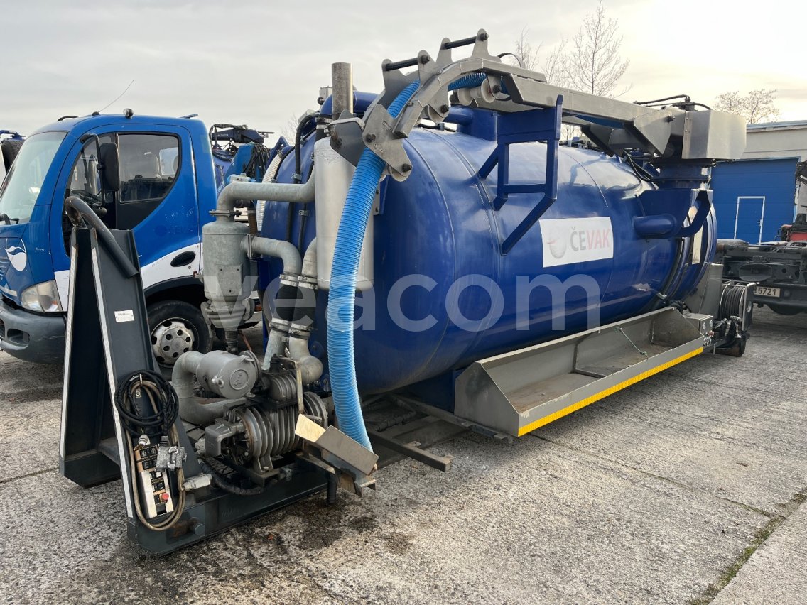 Online auction:   KONTEJNEROVÁ FEKÁLNÍ NÁSTAVBA