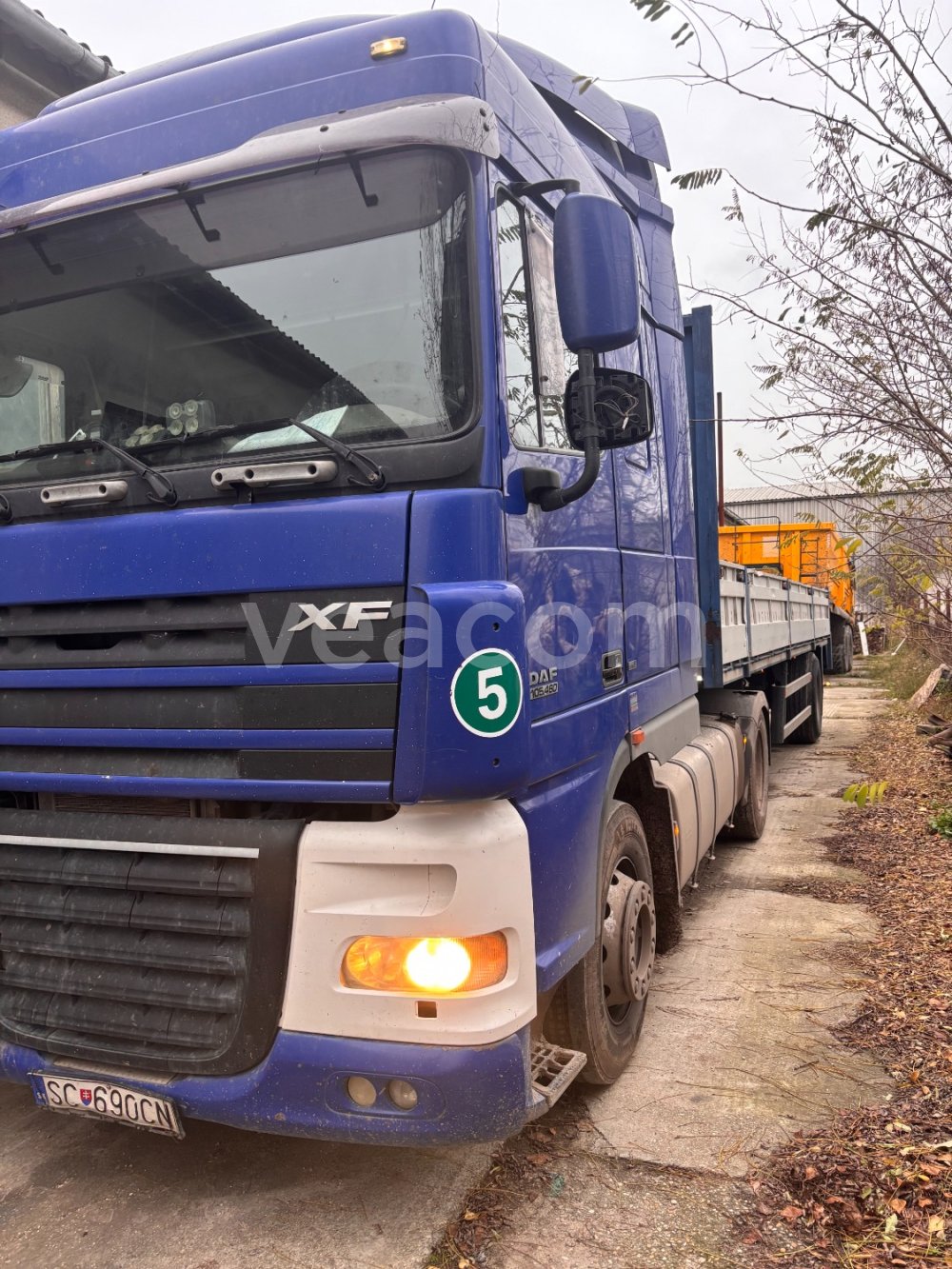 Online auction: DAF  XF 105.460