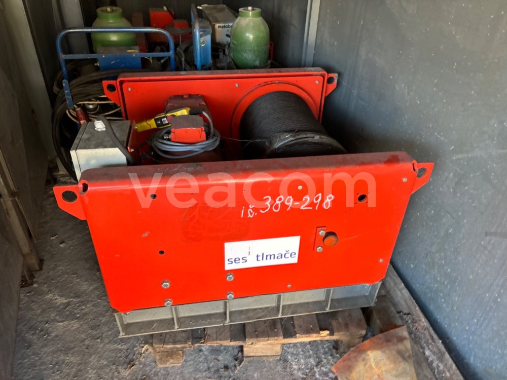 Online auction: HADEF 