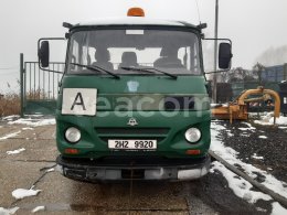 Aukcja internetowa: AVIA  A75