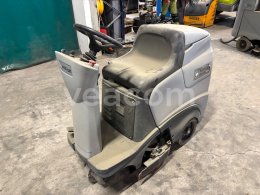 Online aukce:  NILFISK BR/651EDS