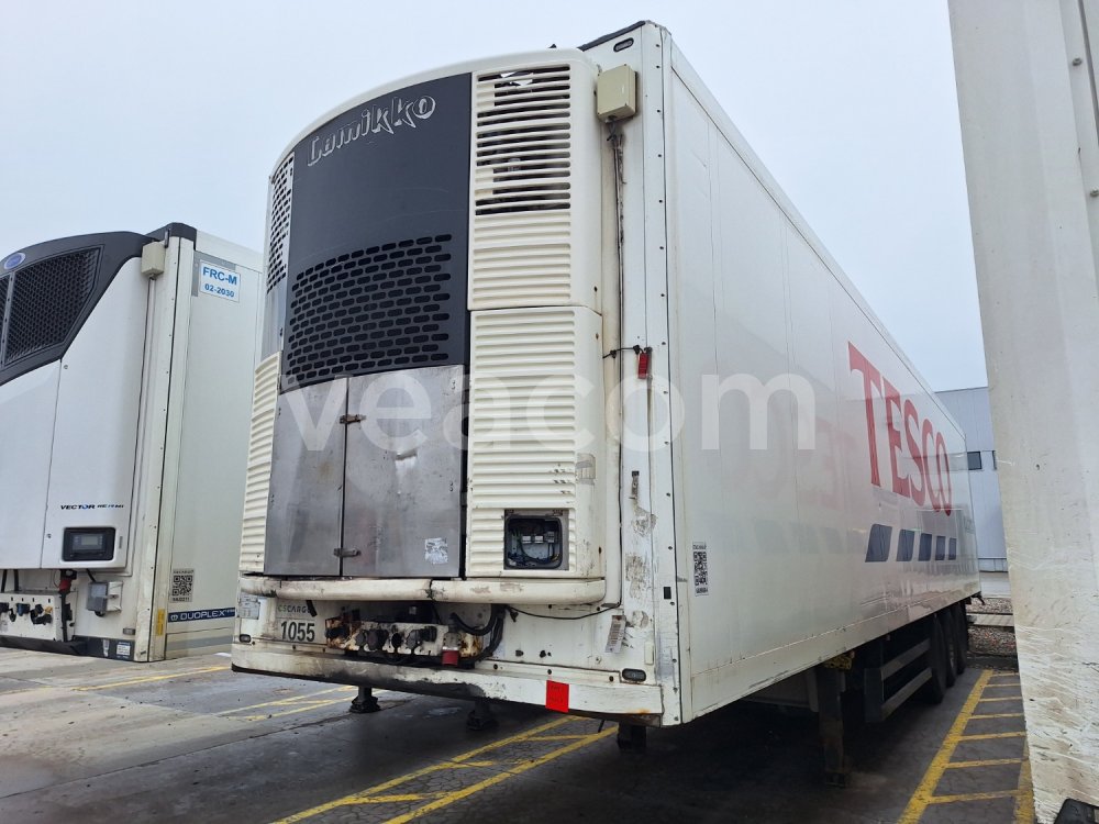 Online auction: SCHMITZ  CARGOBULL AG SKO 24