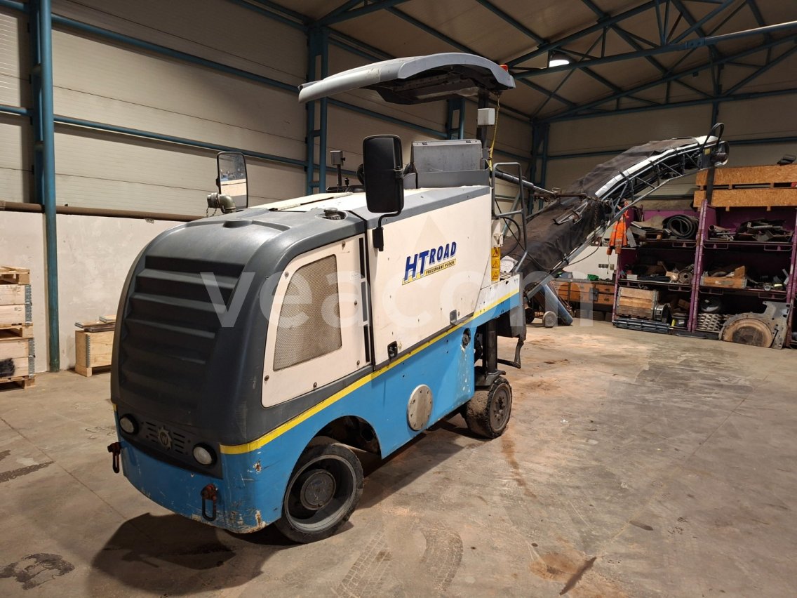 Online auction: WIRTGEN  W 50 D0