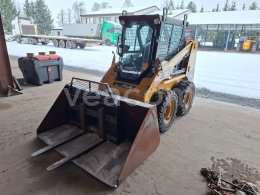 Online aukce: CATERPILLAR  CAT 226 B3 4X4