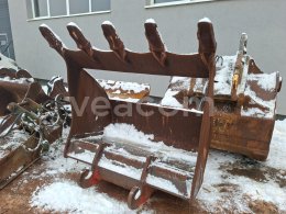 Online aukce:  LŽÍCE 150 CM