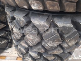 Online auction:   GUMY NA SMYKOVÝ NAKLADAČ BOBCAT