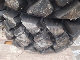 Online auction:   GUMY NA SMYKOVÝ NAKLADAČ BOBCAT