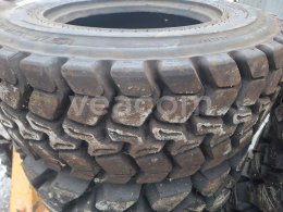 Online auction:   GUMY NA SMYKOVÝ NAKLADAČ BOBCAT