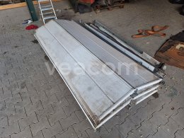 Online auction:   MALÉ SEKČNÍ VRATA