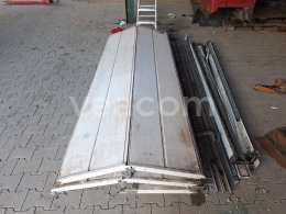 Online auction:   MALÉ SEKČNÍ VRATA