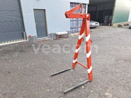 Online aukce:  JEŘÁBNÍ VIDLE