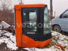 Online aukce: DOOSAN  KABINA