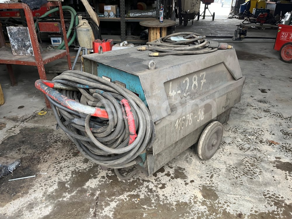 Online auction:  SVAŘOVACÍ USMĚRŇOVAČ KS-350/01