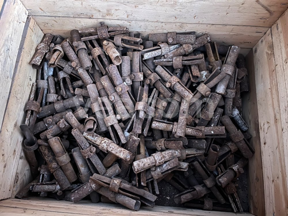 Online auction:  SPOJKY NA LEŠENÍ CCA 230KS