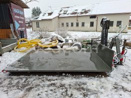 Online aukce:   PLOŠINA NA HÁKOVÝ NOSIČ KONTEJNERŮ + HYDRAULICKÁ RUKA HIAB 015