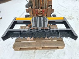 Online aukce:   RÁM NA ROVNÁNÍ A ÚPRAVU TERÉNU NA BAGR