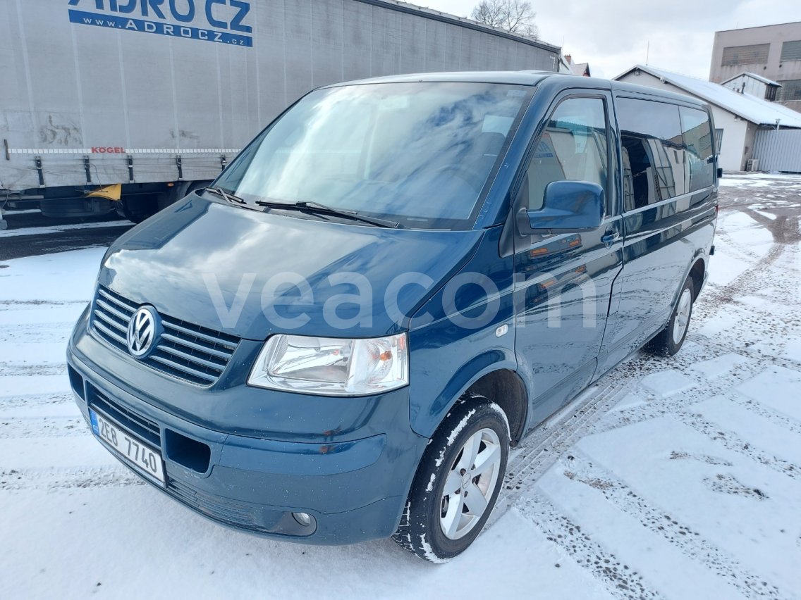 Online auction: Volkswagen Transporter 