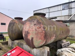 Online aukce:  NÁDRŽ NA TOPNÝ OLEJ