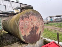 Online auction:   NÁDRŽ NA TOPNÝ OLEJ