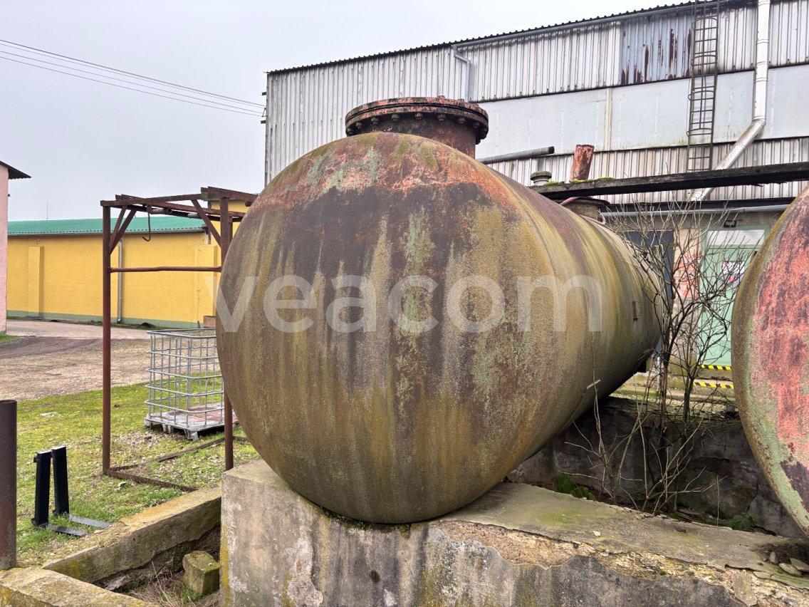 Online auction:   NÁDRŽ NA TOPNÝ OLEJ