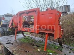 Online aukce:   AGROMET Z 332 SBÍRACÍ ZAŘÍZENÍ