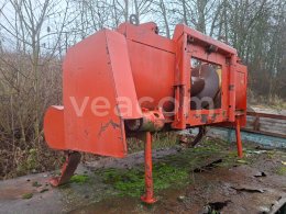 Online aukce:   AGROMET Z 332 SBÍRACÍ ZAŘÍZENÍ