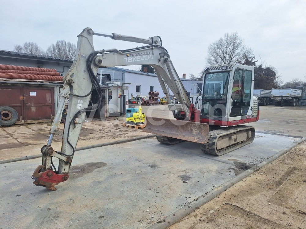 Online aukce: TAKEUCHI  TB 175