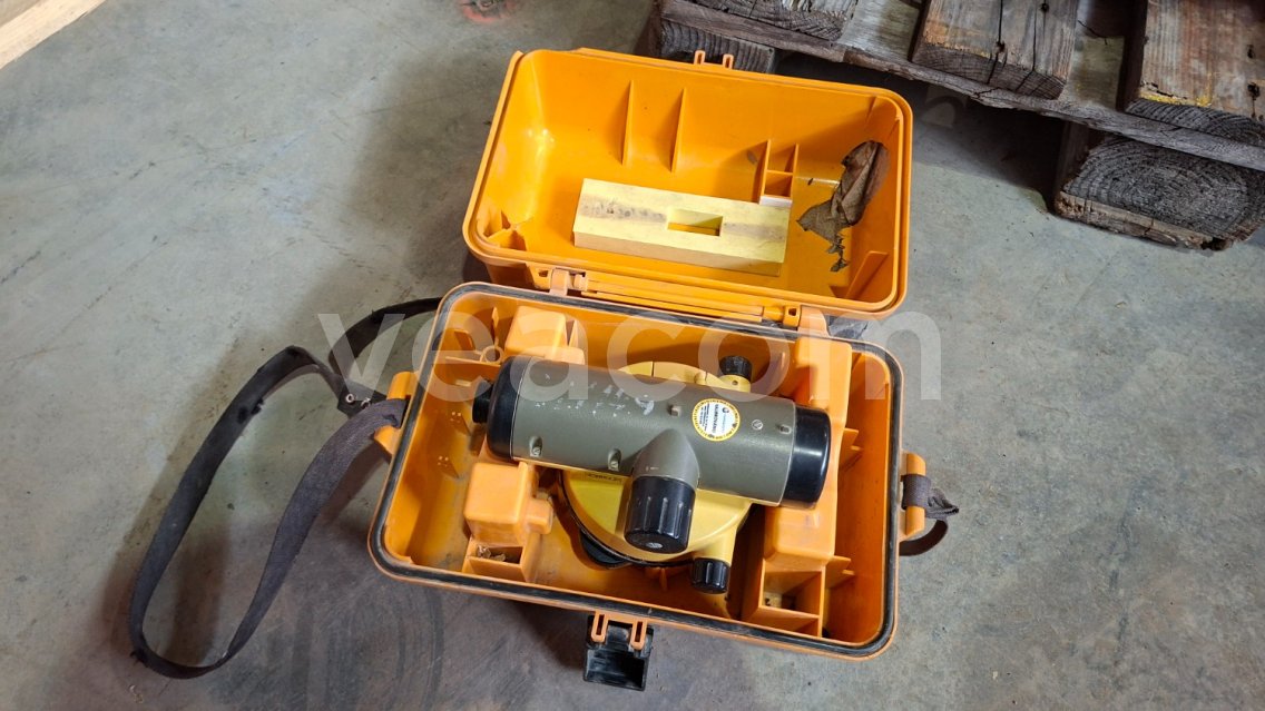 Online aukce:   TOPCON AT-G6