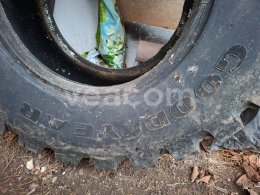 Online aukce:   GOOD YEAR IT 530, 400/70 R20  IND