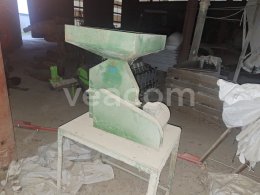 Online aukce:   KOVOVÝROBA TRNAVA 150 ŠROTOVNÍK KLADIVKOVÝ