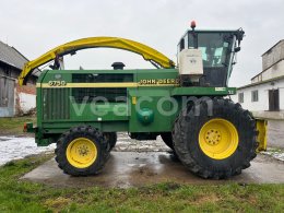 Online aukce: JOHN DEERE  6750 4X4