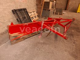 Online aukce:   ZBYNĚK LAZAR RTS - 3000 TRAKTOROVÁ RADLICE