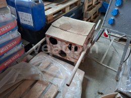 Online aukce:   ELEKTRICKÝ VRÁTEK OKRESNÍ PRŮMYSLOVÝ A OPRAVÁRENSKÝ PODNIK VSETÍN SVŠ 125A