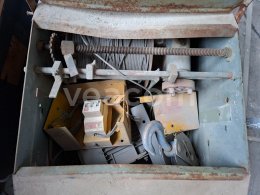 Online aukce:   ELEKTRICKÝ VRÁTEK OKRESNÍ PRŮMYSLOVÝ A OPRAVÁRENSKÝ PODNIK VSETÍN SVŠ 125A