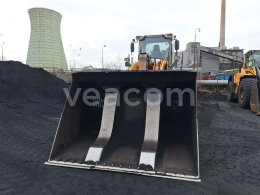 Online aukce: LIEBHERR  L 566 4X4