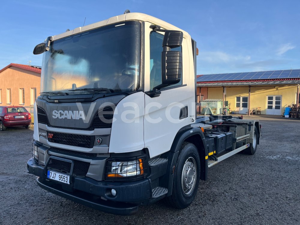 Online aukce: SCANIA  P 280