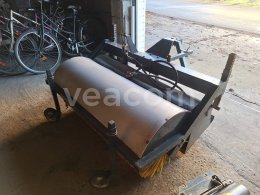 Online aukce:  ČISTÍCÍ KARTÁČ