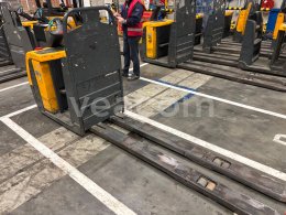 Інтернет-аукціон: JUNGHEINRICH  ECE 225