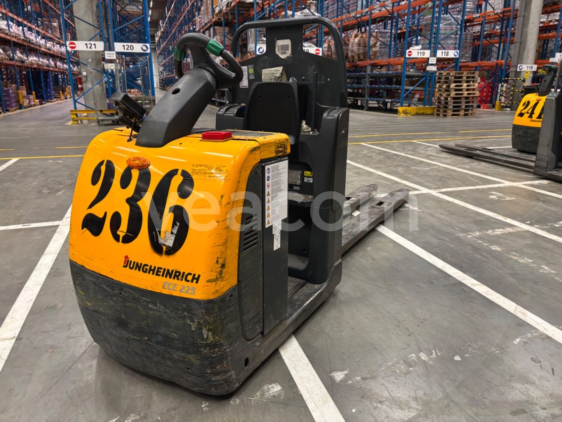 Інтернет-аукціон: JUNGHEINRICH  ECE 225