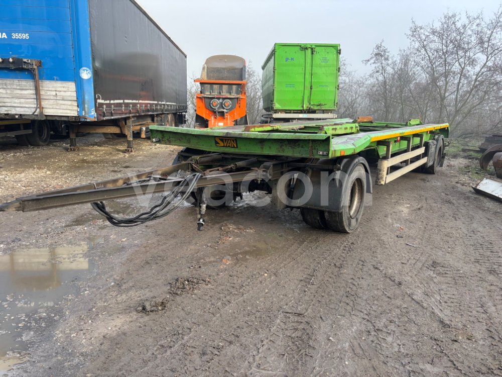 Online aukce: SVAN  TCH 18M