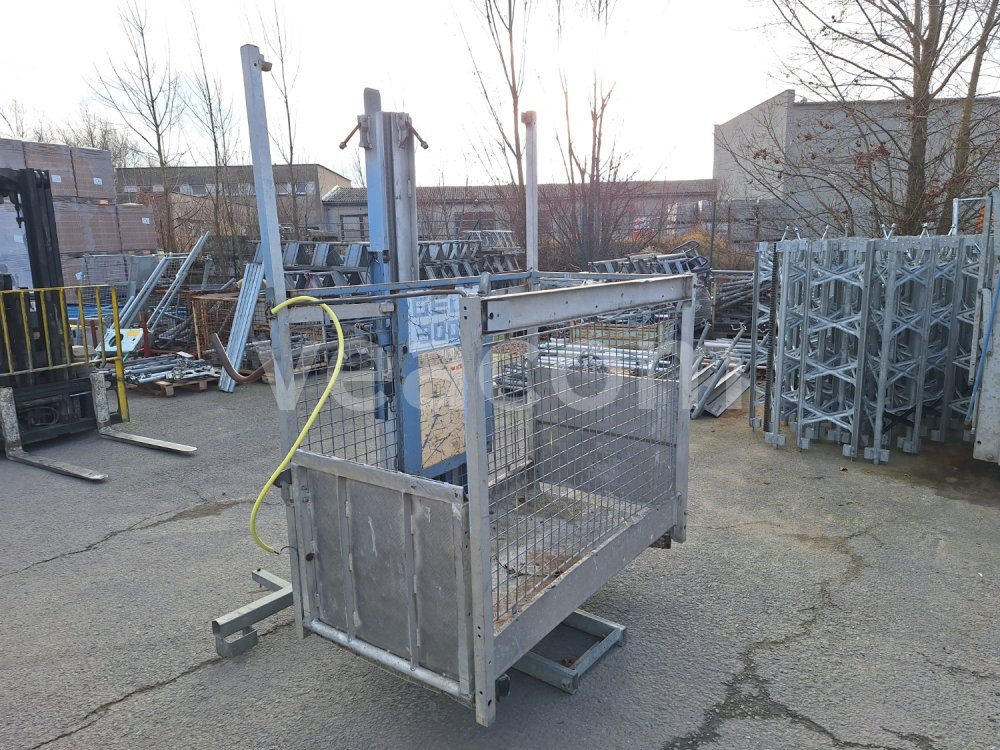 Online auction:  VÝTAH NÁKLADNÍ GEDA 300 Z