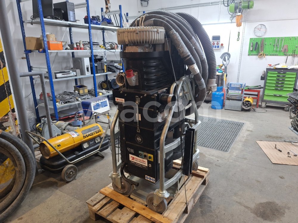 Online auction:  HTC V5IAD