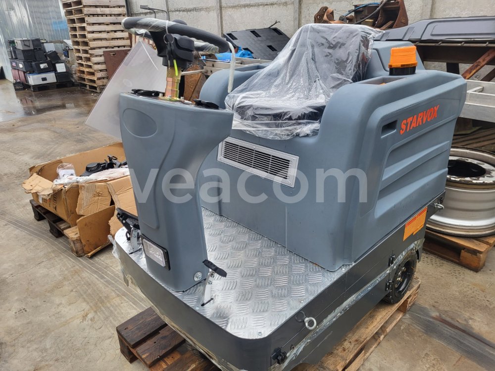 Online auction:  STARVOX 1260